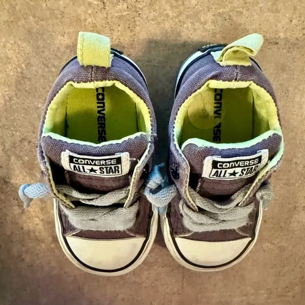Converse Classic All Star Chucks Baby Sneakers Gray & White, Size 5